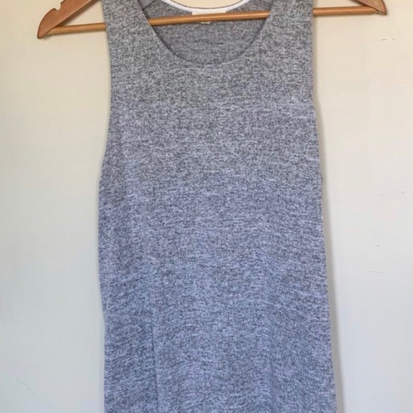 ARITZIA TNA tank top - Picture 3 of 4